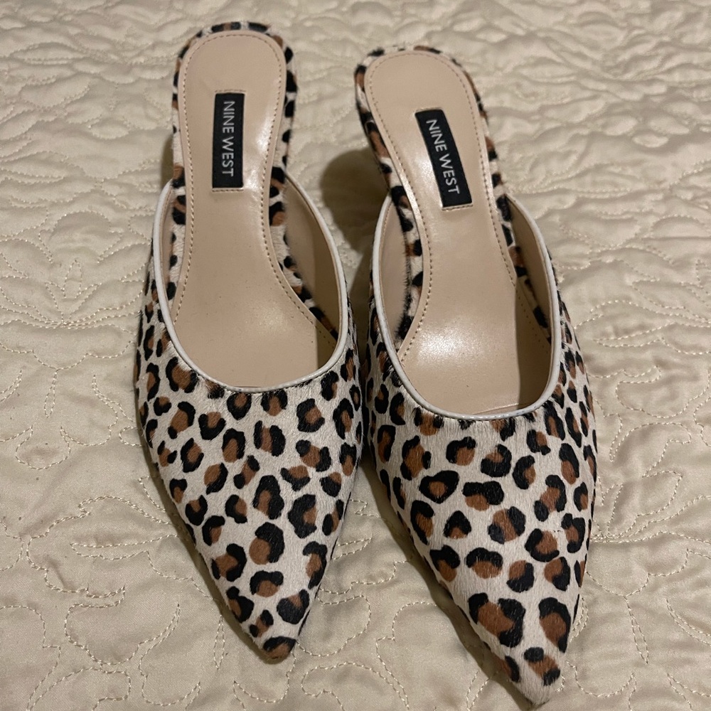 Nine West heels animal print!